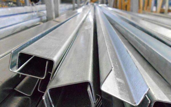 Швеллер оцинкованный гнутый